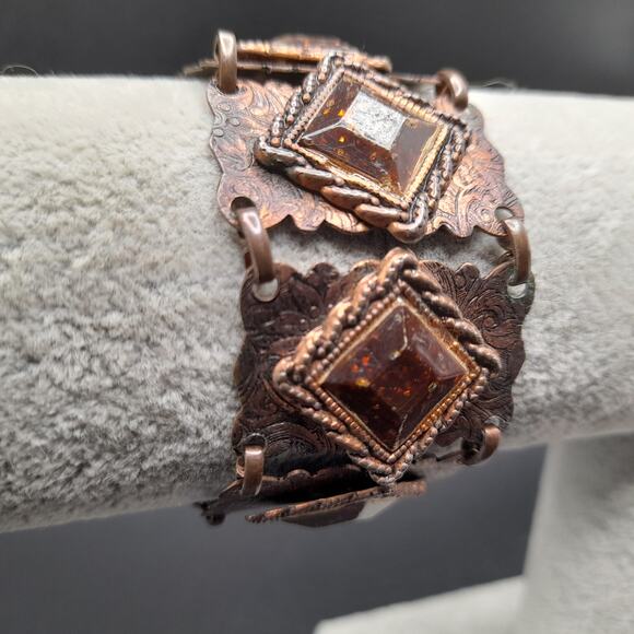 Vintage Copper Glass Etched Bracelet, Speckled Glass, 7" - Picture 7 of 9